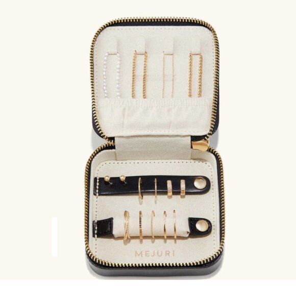 Mejuri Travel Jewelry Case - Picture 4 of 4